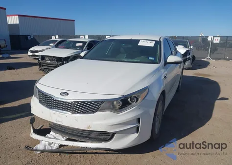 2016 Kia Optima Ex z USA, uszkodzony, nr VIN 5XXGU4L39GG031255
